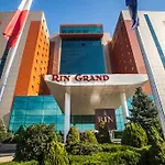 Апартаменти Rin Elegance