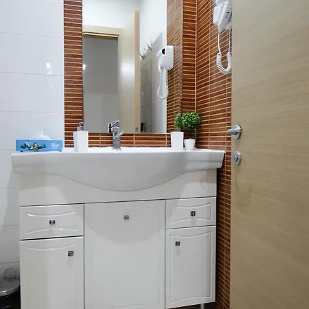 Rin Elegance Apartment *