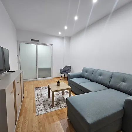 Apartment Rin Elegance - -