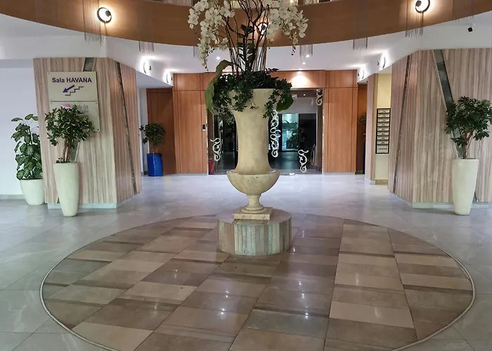 Rin Elegance Apartamento *